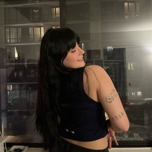 Meet your Posher, Olivia